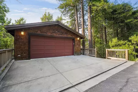 Exterior - 72 Cypress Ave, Mill Valley, CA 94941 photo 9 of 10