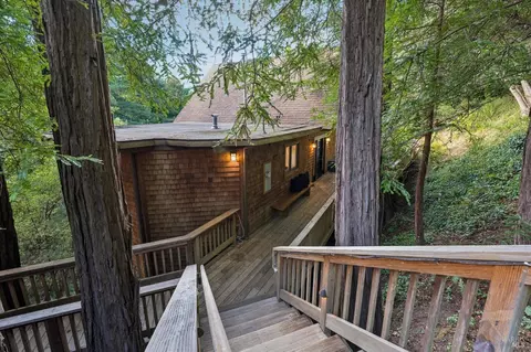 Exterior - 72 Cypress Ave, Mill Valley, CA 94941 photo 8 of 10
