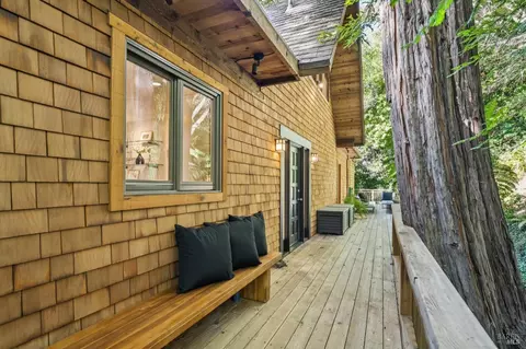 Exterior - 72 Cypress Ave, Mill Valley, CA 94941 photo 5 of 10
