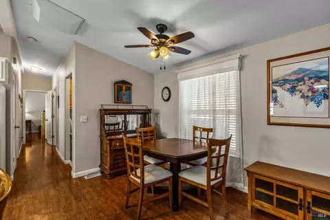 415 Oak Dr, Napa, CA 94558 photo 13