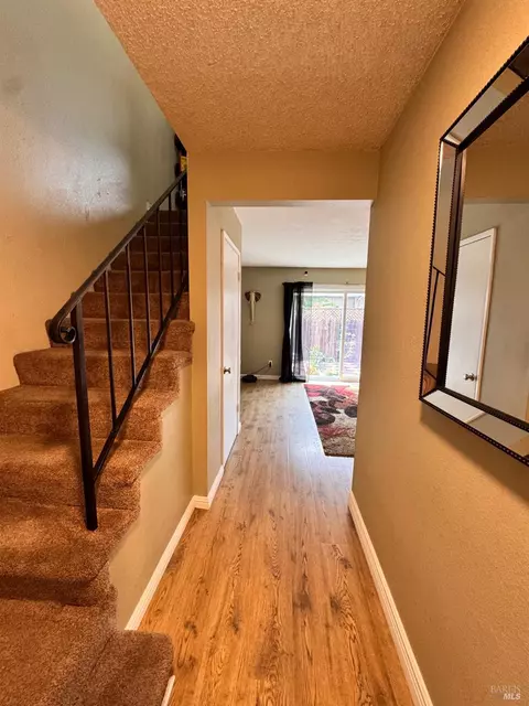 Entry Way - 37 Front St #D, Healdsburg, CA 95448 photo 1 of 2