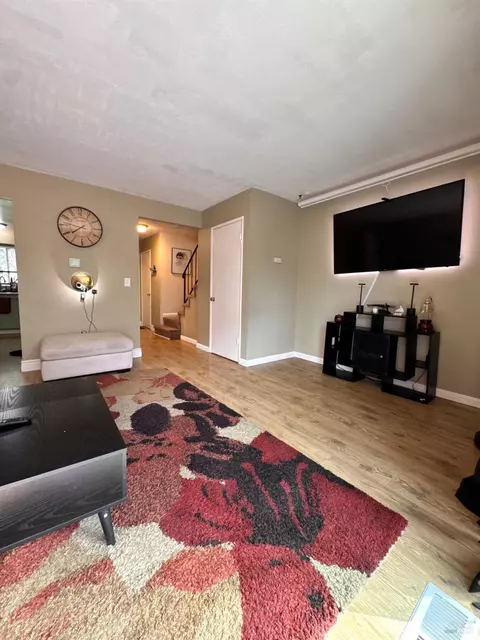 Living - 37 Front St #D, Healdsburg, CA 95448 photo 3 of 4
