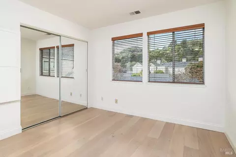 Bedroom - 41 Parkview Cir, Corte Madera, CA 94925 photo 3 of 4