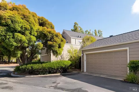 Exterior - 41 Parkview Cir, Corte Madera, CA 94925 photo 8 of 9