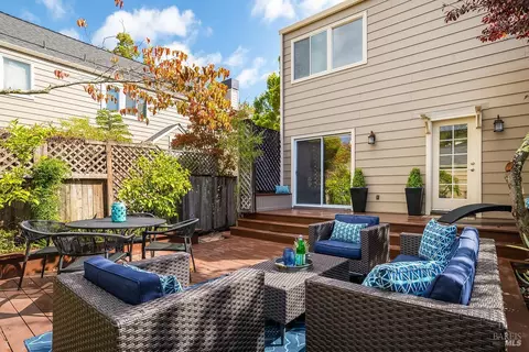 Exterior - 41 Parkview Cir, Corte Madera, CA 94925 photo 6 of 9