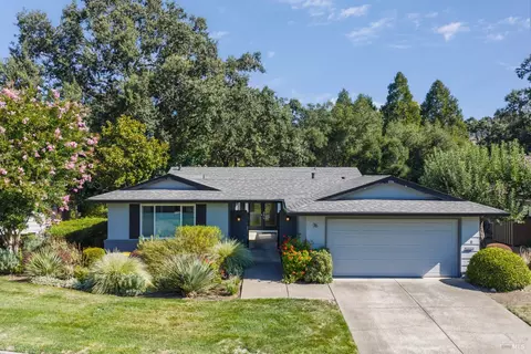 76 Aspen Meadows Cir, Santa Rosa, CA 95409