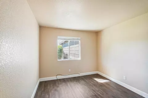 Bedroom - 1440 Ingrid Dr, Dixon, CA 95620 photo 6 of 10