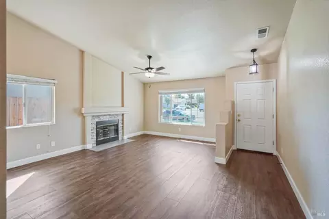 Living - 1440 Ingrid Dr, Dixon, CA 95620 photo 7 of 7