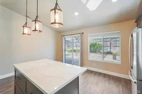 Kitchen - 1440 Ingrid Dr, Dixon, CA 95620 photo 6 of 6