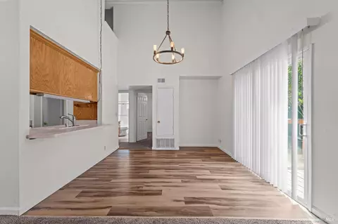 Dining - 1086 Mockingbird Ln, Fairfield, CA 94533 photo 1 of 1