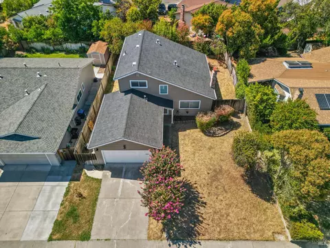 View/Area - 1086 Mockingbird Ln, Fairfield, CA 94533 photo 2 of 5