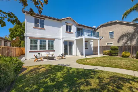 Exterior - 5148 Blue Ct, Fairfield, CA 94534 photo 6 of 7