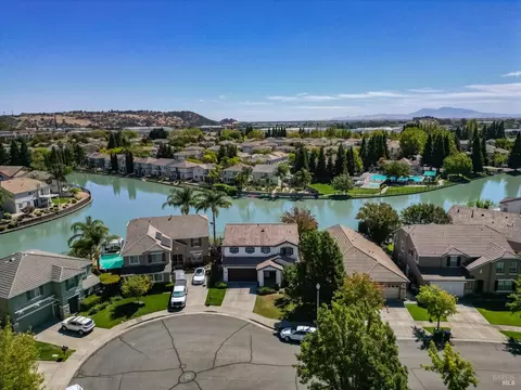 View/Area - 5148 Blue Ct, Fairfield, CA 94534 photo 9 of 14