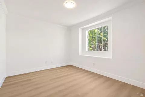 Bedroom - 5148 Blue Ct, Fairfield, CA 94534 photo 9 of 10