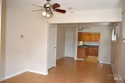 Living - 500 Calaveras St, Vallejo, CA 94590 photo 3 of 3