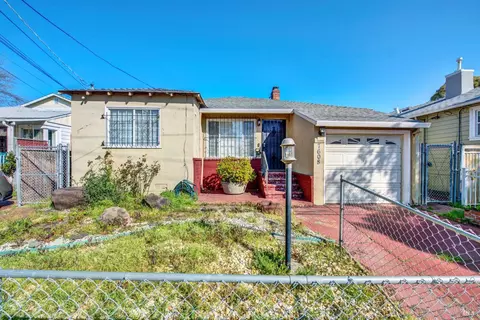 7608 Arthur St, Oakland, CA 94605