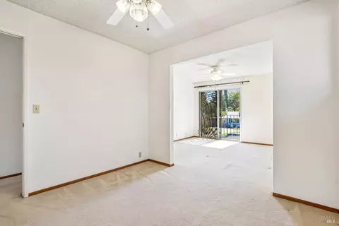 Living - 481 Crestview Dr, Vacaville, CA 95688 photo 6 of 6