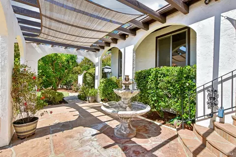 Exterior - 481 Crestview Dr, Vacaville, CA 95688 photo 5 of 19