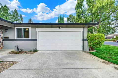 Exterior - 506 Crestview Dr, Vacaville, CA 95688 photo 5 of 14
