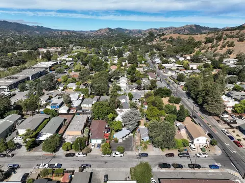 View/Area - 1041 3rd St, Novato, CA 94945 photo 2 of 7