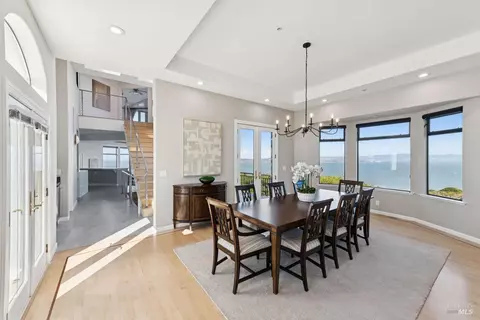 Dining - 207 Taylor Rd, Tiburon, CA 94920 photo 3 of 4
