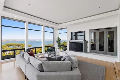 Living - 207 Taylor Rd, Tiburon, CA 94920 photo 6 of 9