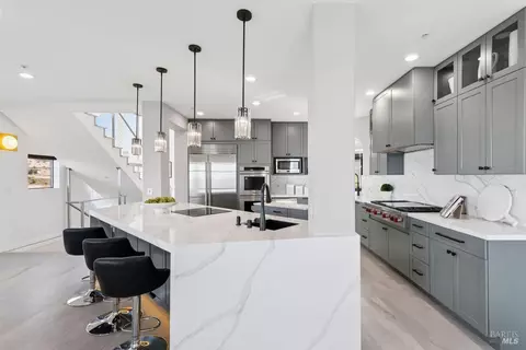 Kitchen - 207 Taylor Rd, Tiburon, CA 94920 photo 5 of 5