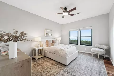 Bedroom - 207 Taylor Rd, Tiburon, CA 94920 photo 3 of 6