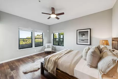 Bedroom - 207 Taylor Rd, Tiburon, CA 94920 photo 6 of 6