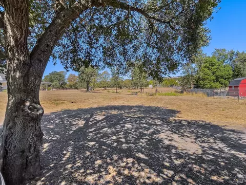 659 Red Tail Rd, Healdsburg, CA 95448 photo 10