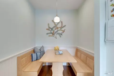 Dining - 645 Georgia St, Vallejo, CA 94590 photo 4 of 4