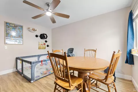 Dining - 369 Eldridge Ave, Vacaville, CA 95688 photo 2 of 2