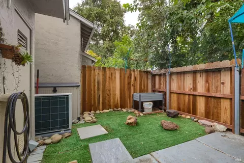 Exterior - 369 Eldridge Ave, Vacaville, CA 95688 photo 3 of 4