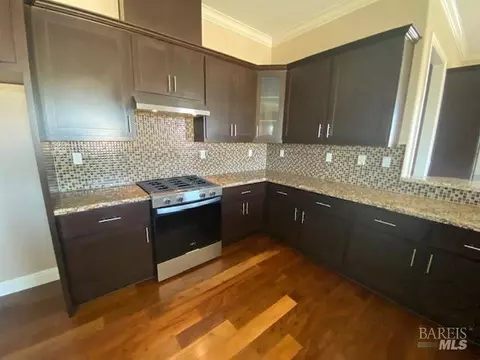 Kitchen - 8320 Shadi Ln, Winters, CA 95694 photo 3 of 6