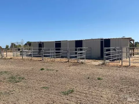 Exterior - 8320 Shadi Ln, Winters, CA 95694 photo 24 of 30