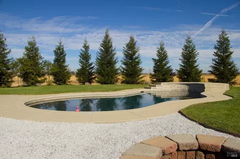 Exterior - 8320 Shadi Ln, Winters, CA 95694 photo 12 of 30