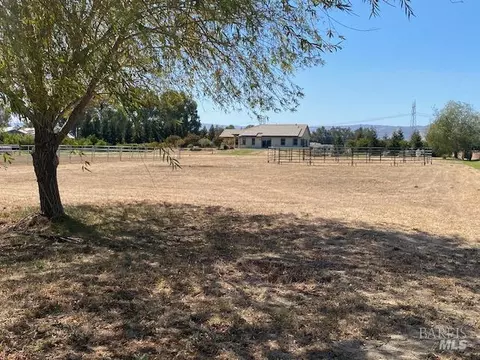 Exterior - 8320 Shadi Ln, Winters, CA 95694 photo 30 of 30