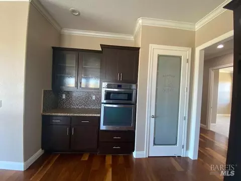 Kitchen - 8320 Shadi Ln, Winters, CA 95694 photo 4 of 6