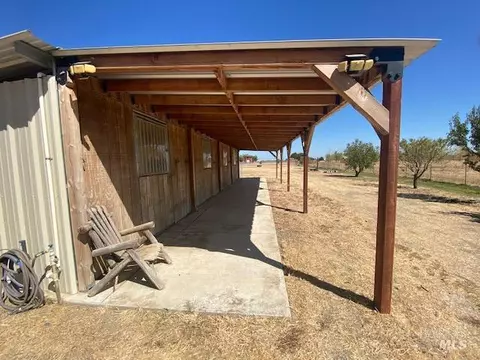 Exterior - 8320 Shadi Ln, Winters, CA 95694 photo 26 of 30