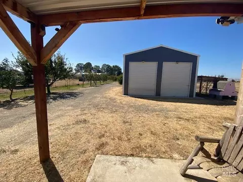 Exterior - 8320 Shadi Ln, Winters, CA 95694 photo 20 of 30