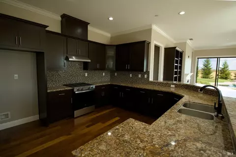 Kitchen - 8320 Shadi Ln, Winters, CA 95694 photo 6 of 6