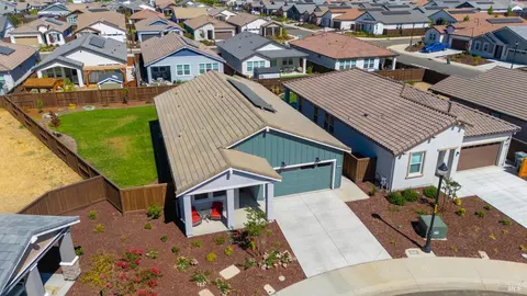 View/Area - 325 Fable Ct, Dixon, CA 95620 photo 1 of 20