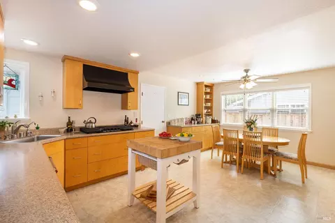 Kitchen - 204 Sutter St, Petaluma, CA 94954 photo 1 of 6