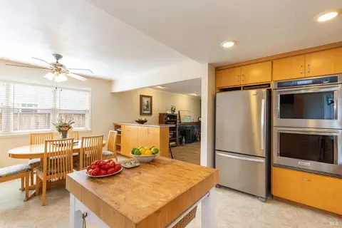 Kitchen - 204 Sutter St, Petaluma, CA 94954 photo 3 of 6