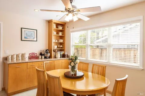 Dining - 204 Sutter St, Petaluma, CA 94954 photo 1 of 3