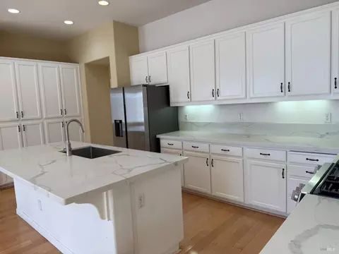 Kitchen - 3420 Edgewater Pl, Vallejo, CA 94591 photo 1 of 7