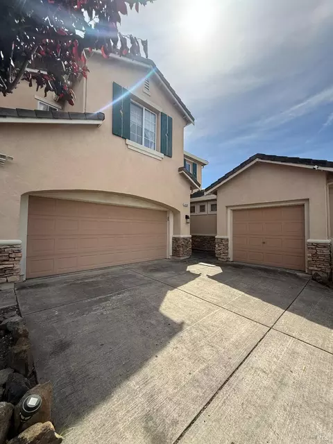 Exterior - 3420 Edgewater Pl, Vallejo, CA 94591 photo 7 of 12