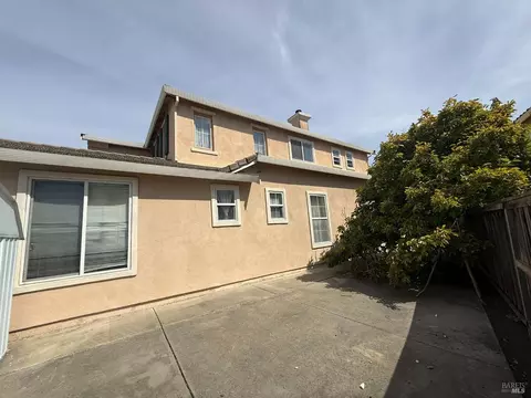 Exterior - 3420 Edgewater Pl, Vallejo, CA 94591 photo 9 of 12