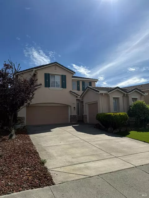 Exterior - 3420 Edgewater Pl, Vallejo, CA 94591 photo 6 of 12