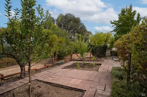 8 Cabana Ct, Ukiah, CA 95482 photo 37